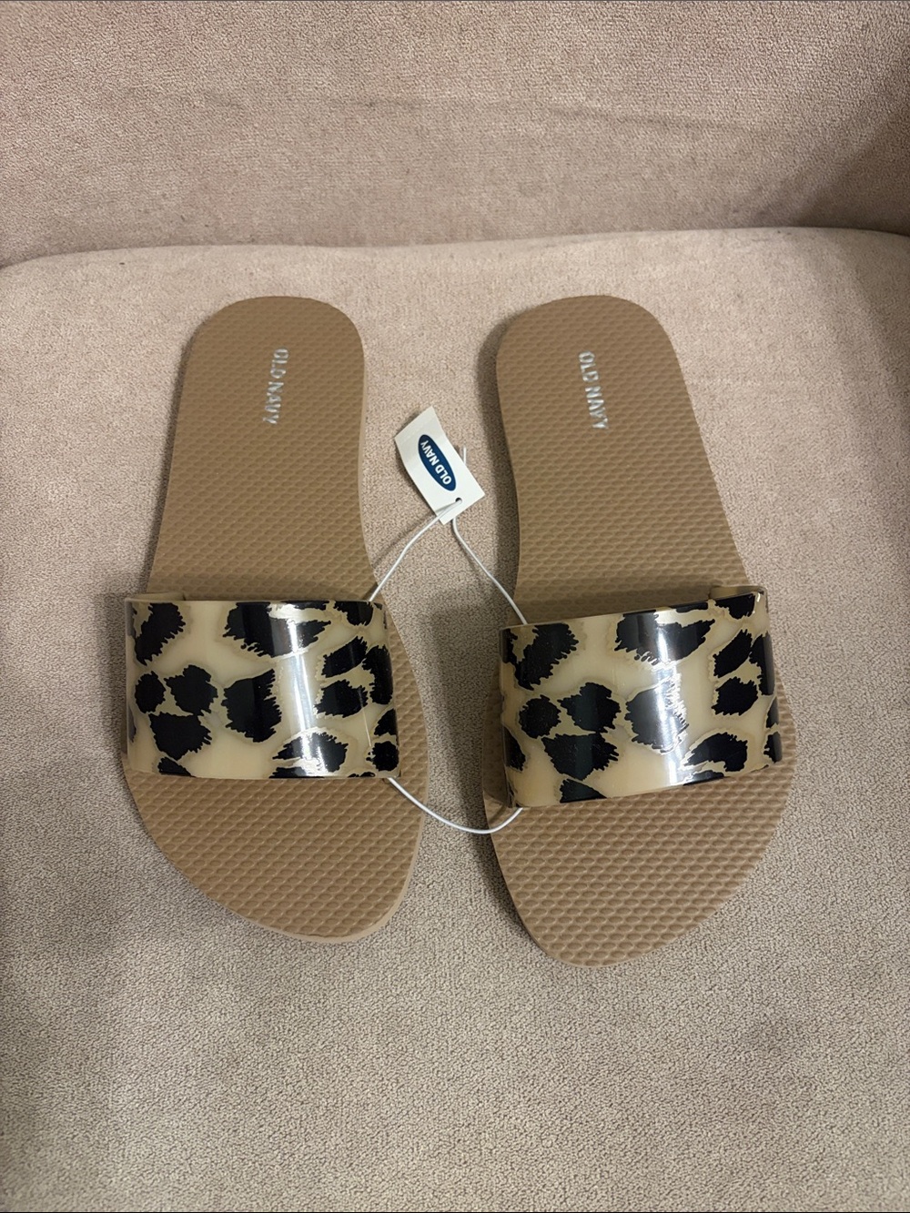NWT Old Navy Leopard Print Slide Sandals